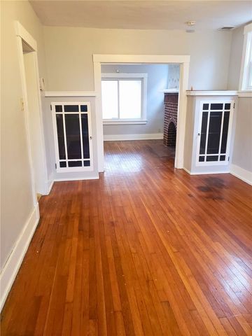 3102 Bergman St, Sheraden, PA 15204