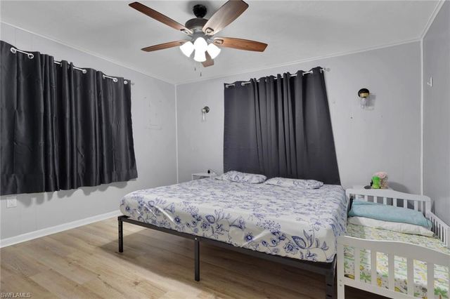 3420 6th AVE NE, Naples, FL 34120