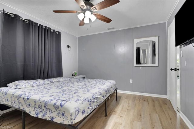 3420 6th AVE NE, Naples, FL 34120