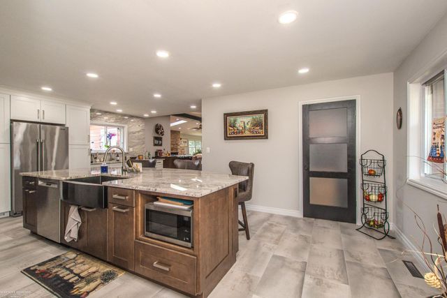 45997 Joseph Street, Shelby Twp, MI 48317