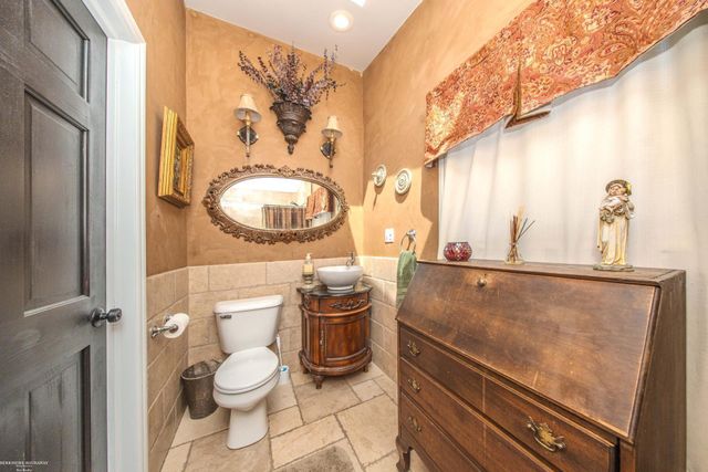 45997 Joseph Street, Shelby Twp, MI 48317
