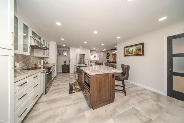 45997 Joseph Street, Shelby Twp, MI 48317