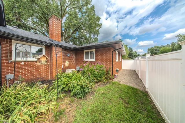 45997 Joseph Street, Shelby Twp, MI 48317