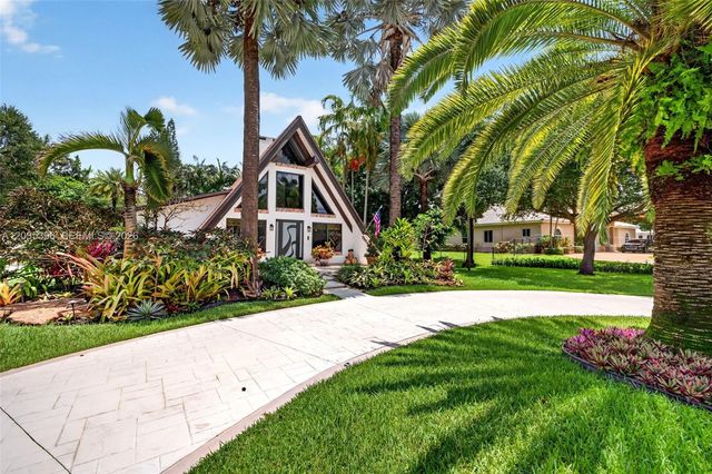 14551 SW 24th Street, Davie, FL 33325
