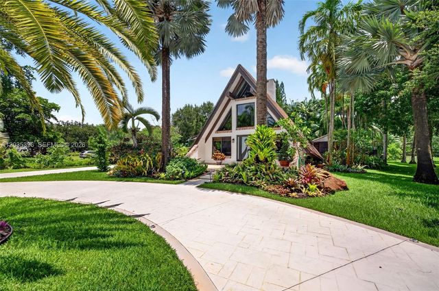 14551 SW 24th Street, Davie, FL 33325