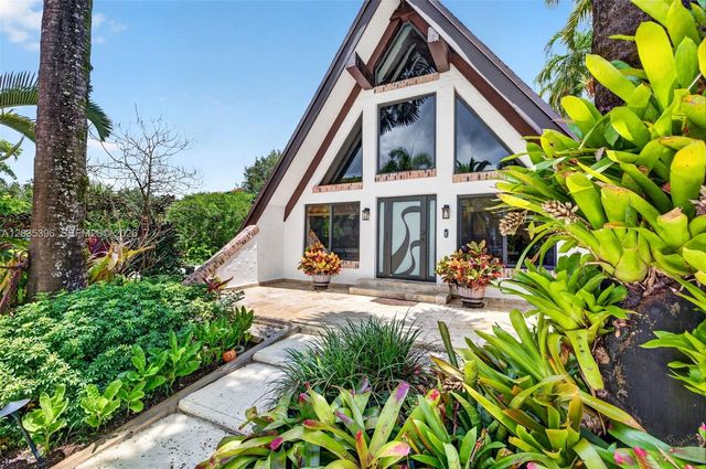 14551 SW 24th Street, Davie, FL 33325