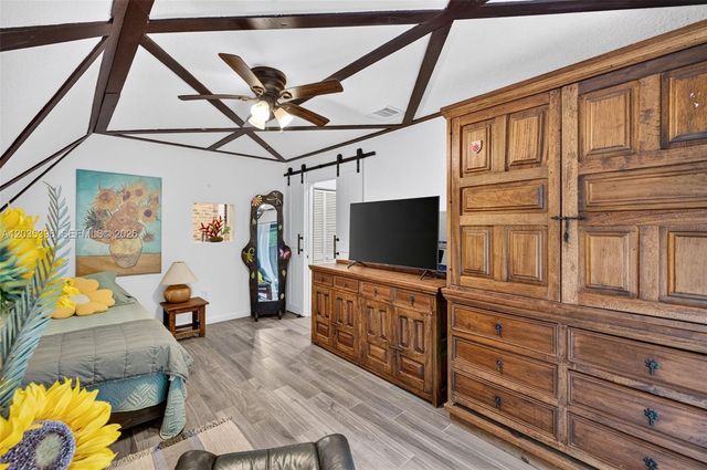 14551 SW 24th Street, Davie, FL 33325