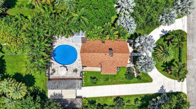14551 SW 24th Street, Davie, FL 33325