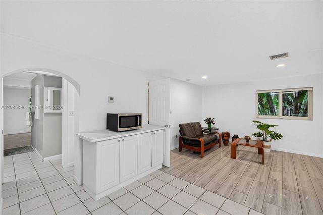 14551 SW 24th Street, Davie, FL 33325