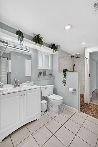 14551 SW 24th Street, Davie, FL 33325