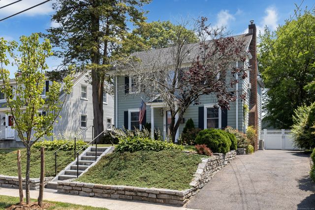 301 Hubbard Avenue, Stamford, CT 06905
