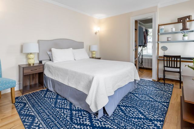 301 Hubbard Avenue, Stamford, CT 06905