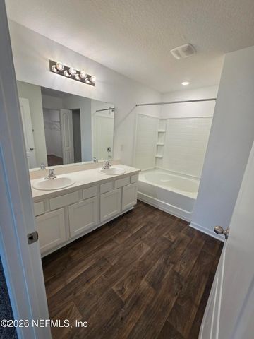 2885 OAK STREAM Drive, Green Cove Springs, FL 32043