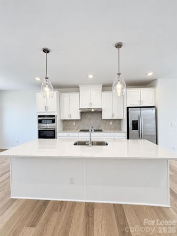 3009 Rexton Lane, Charlotte, NC 28262
