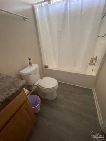 8405 Fowler Ave, Pensacola, FL 32534