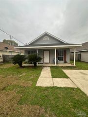 8405 Fowler Ave, Pensacola, FL 32534