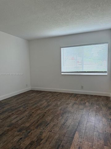 4995 Sable Pine Cir D1, West Palm Beach, FL 33417