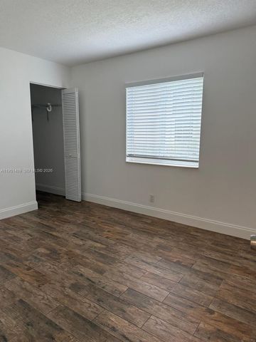 4995 Sable Pine Cir D1, West Palm Beach, FL 33417