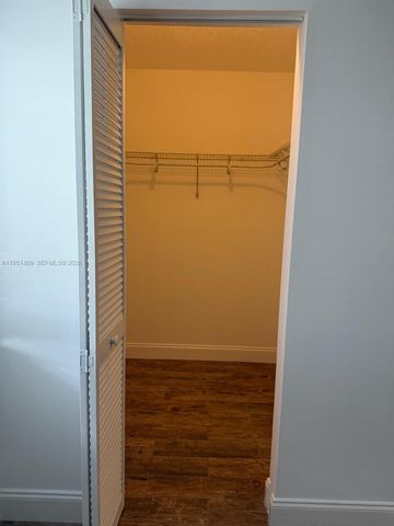 4995 Sable Pine Cir D1, West Palm Beach, FL 33417