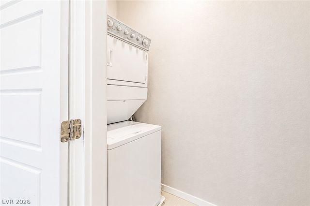 11257 Rainbow Peak Avenue 211, Las Vegas, NV 89135