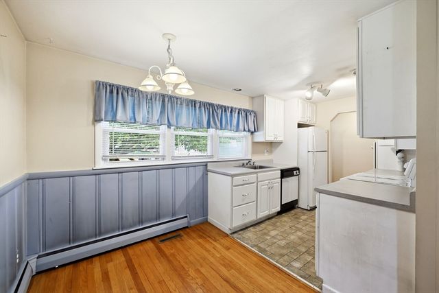 80 Gatewood Road, Springfield, MA 01119