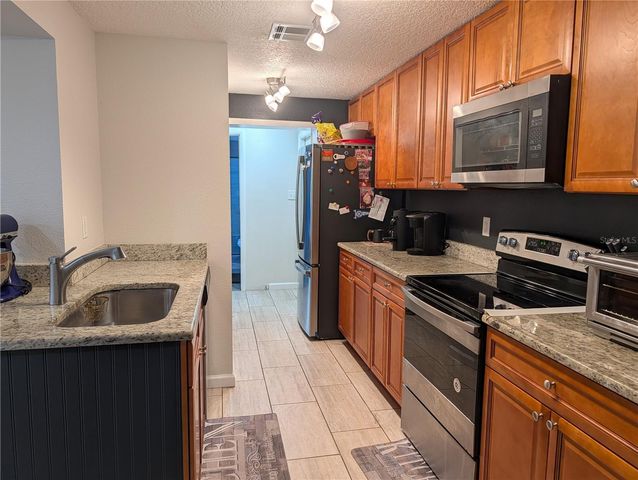 2455 KIMBERLY DRIVE, Deltona, FL 32738