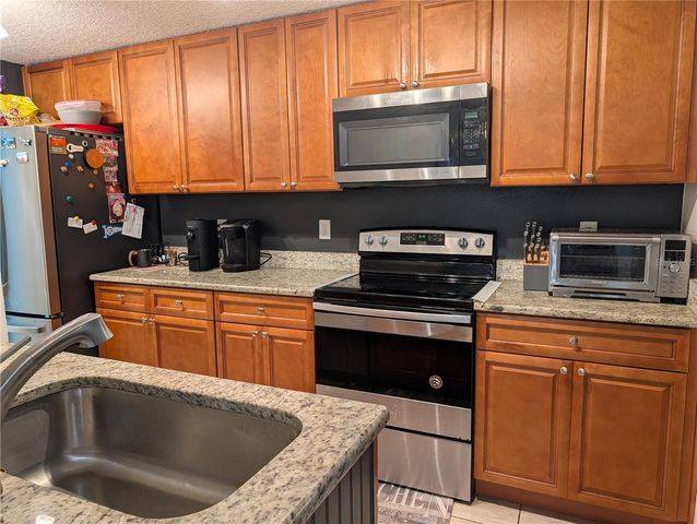 2455 KIMBERLY DRIVE, Deltona, FL 32738