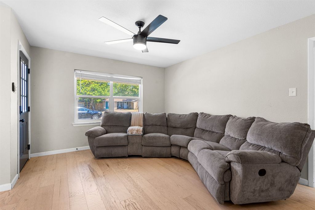 634 Midvale Drive, Dallas, TX 75232 — photo 5