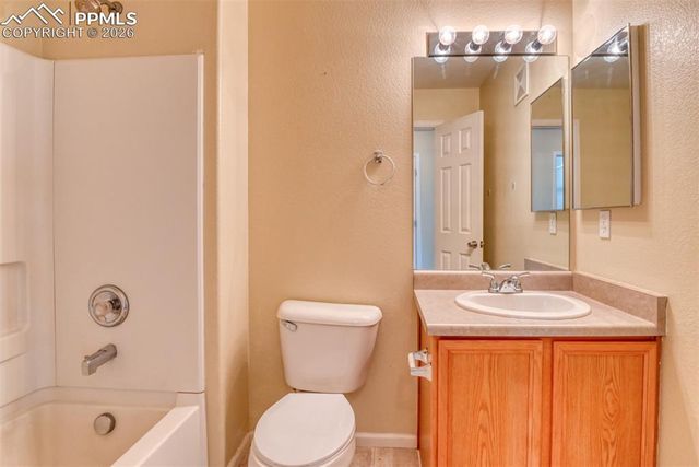 6130 Sierra Grande Point, Colorado Springs, CO 80923