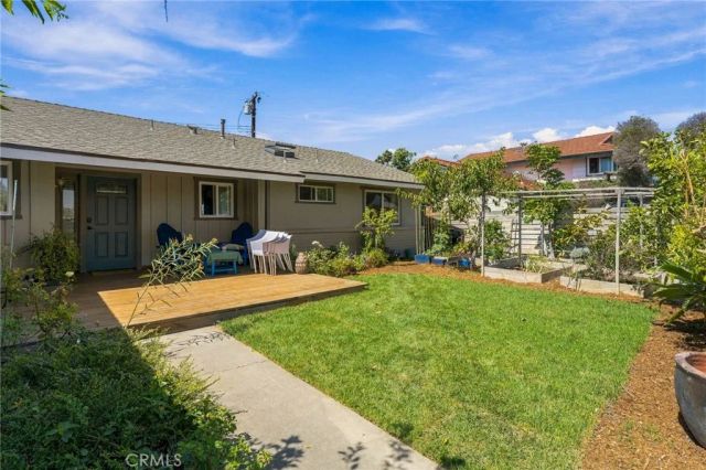 2817 La Salle, Costa Mesa, CA 92626
