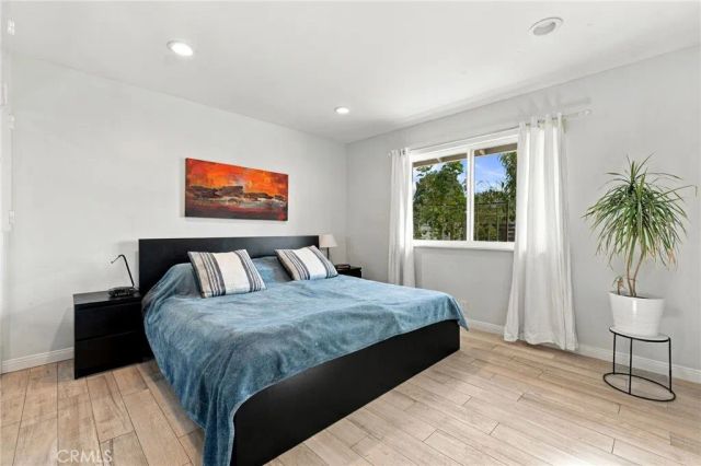 2817 La Salle, Costa Mesa, CA 92626