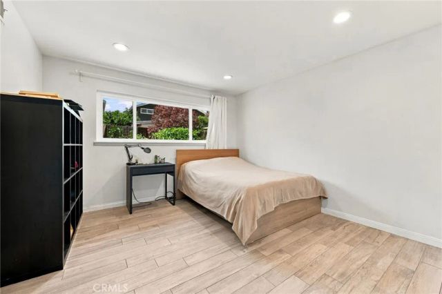 2817 La Salle, Costa Mesa, CA 92626