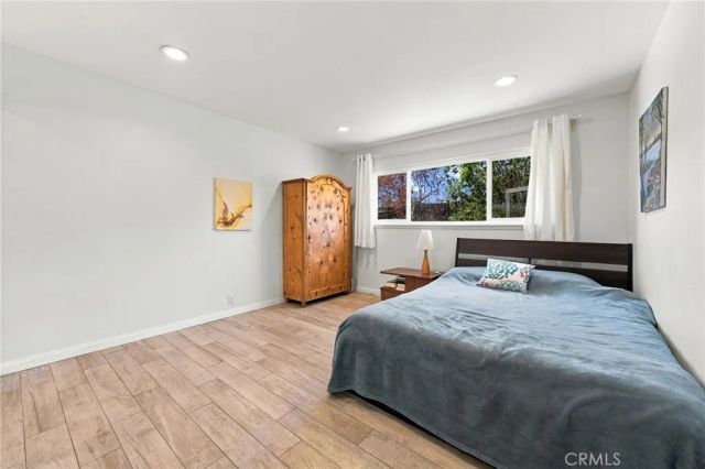 2817 La Salle, Costa Mesa, CA 92626