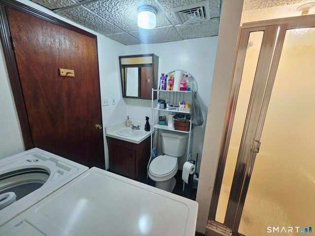 44 Forster Street, Hartford, CT 06106