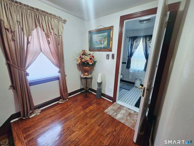 44 Forster Street, Hartford, CT 06106