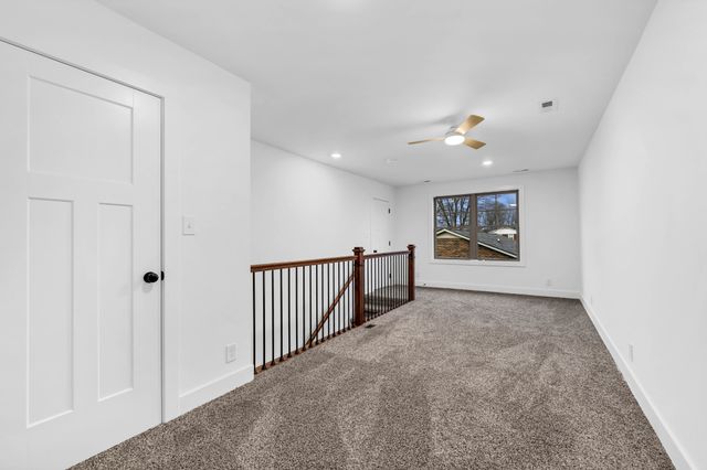 52 West Dr, Clarksville, TN 37040