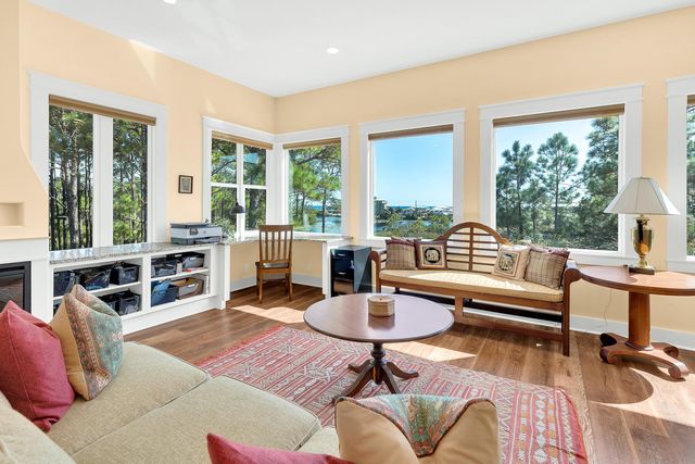 108 Woodward Drive, Santa Rosa Beach, FL 32459