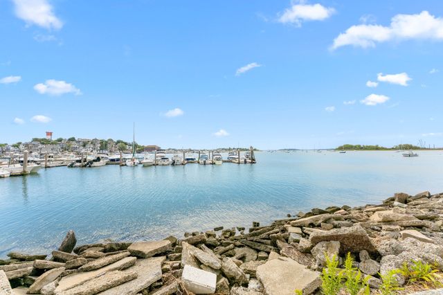 194 Washington Ave 2, Winthrop, MA 02152