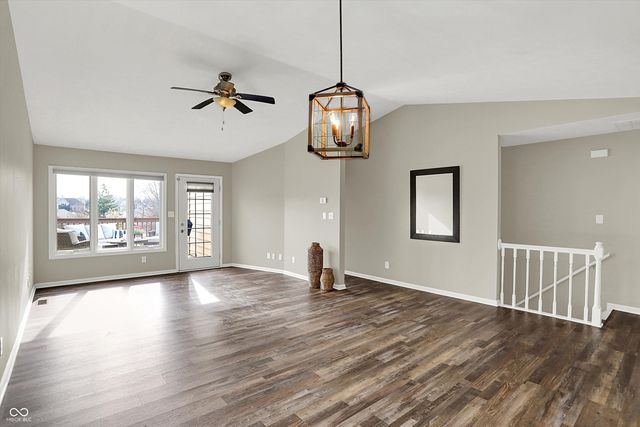 8148 Shoreridge Terrace 23, Indianapolis, IN 46236