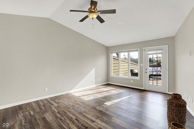 8148 Shoreridge Terrace 23, Indianapolis, IN 46236