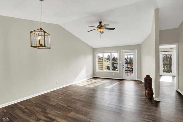 8148 Shoreridge Terrace 23, Indianapolis, IN 46236