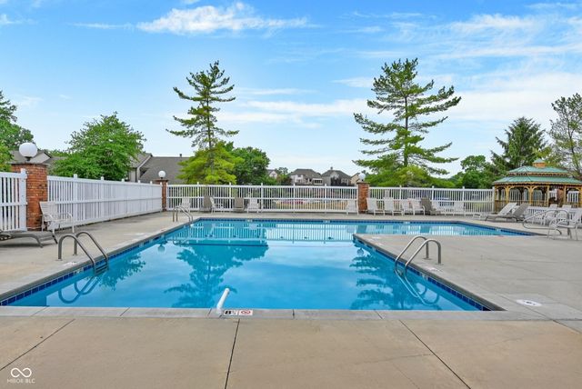 8148 Shoreridge Terrace 23, Indianapolis, IN 46236