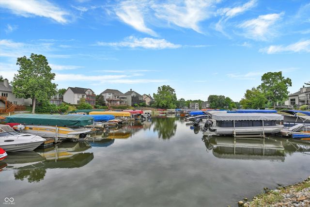 8148 Shoreridge Terrace 23, Indianapolis, IN 46236