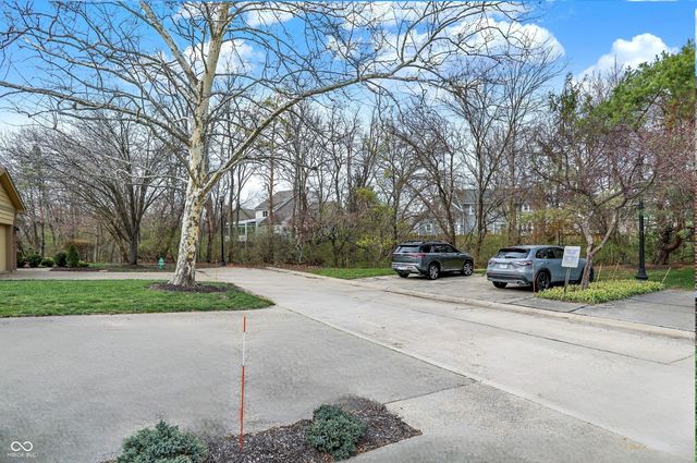 8148 Shoreridge Terrace 23, Indianapolis, IN 46236