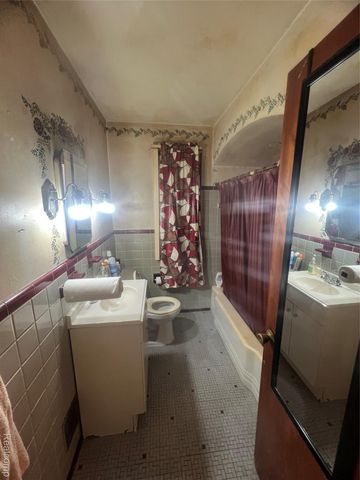 17401 Albion Street, Detroit, MI 48234