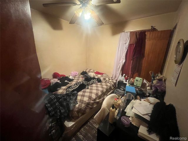 17401 Albion Street, Detroit, MI 48234