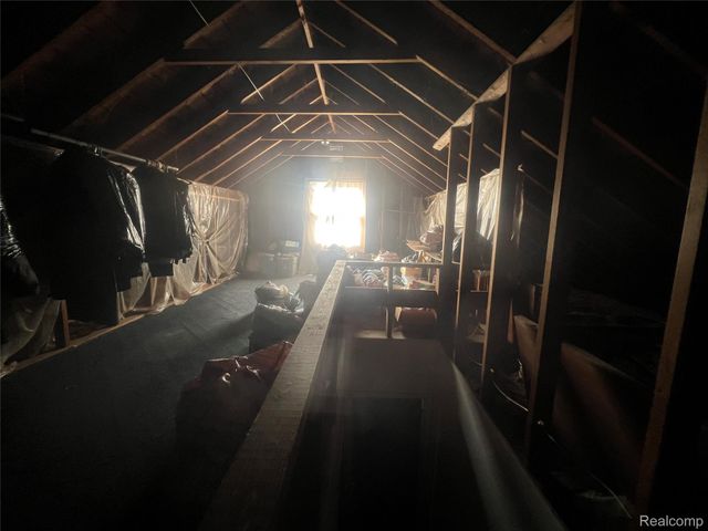 17401 Albion Street, Detroit, MI 48234