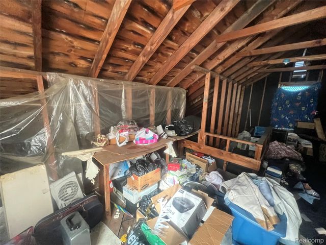 17401 Albion Street, Detroit, MI 48234