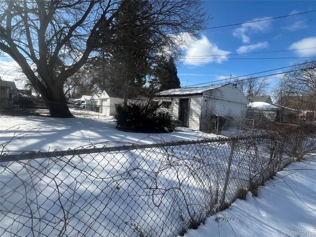 17401 Albion Street, Detroit, MI 48234