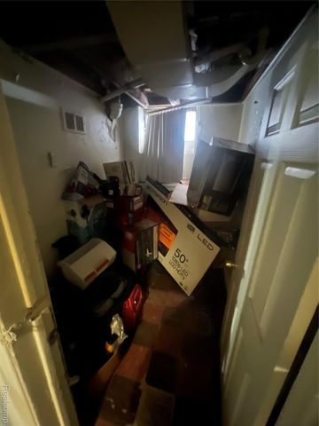 17401 Albion Street, Detroit, MI 48234